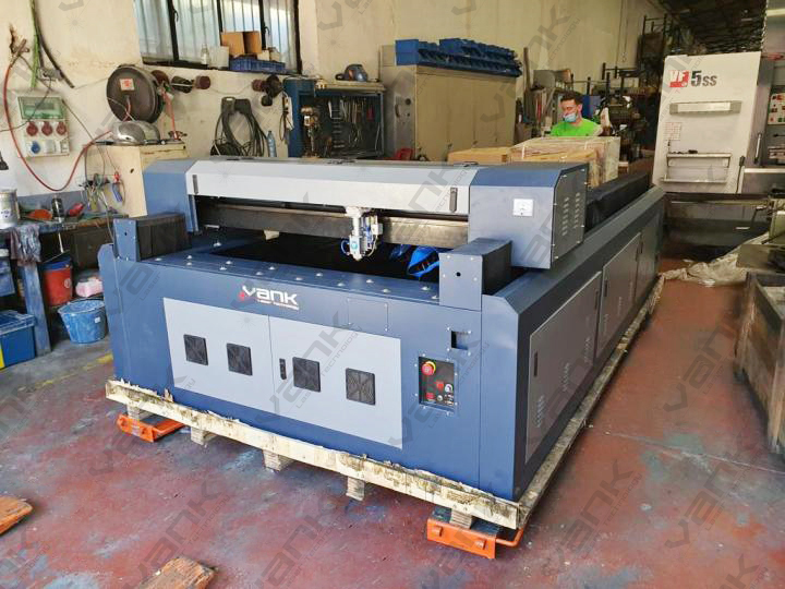 h,mgnfbdxvdfghj,hmngvbcvfvg